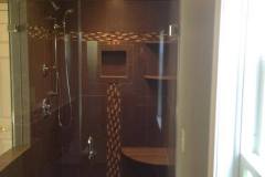 Frameless door panel 90 degree return in Vienna